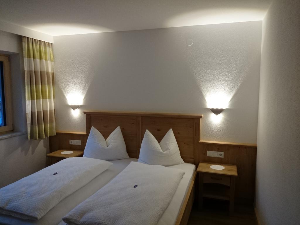 Apart Geisler Mayrhofen Kamer foto